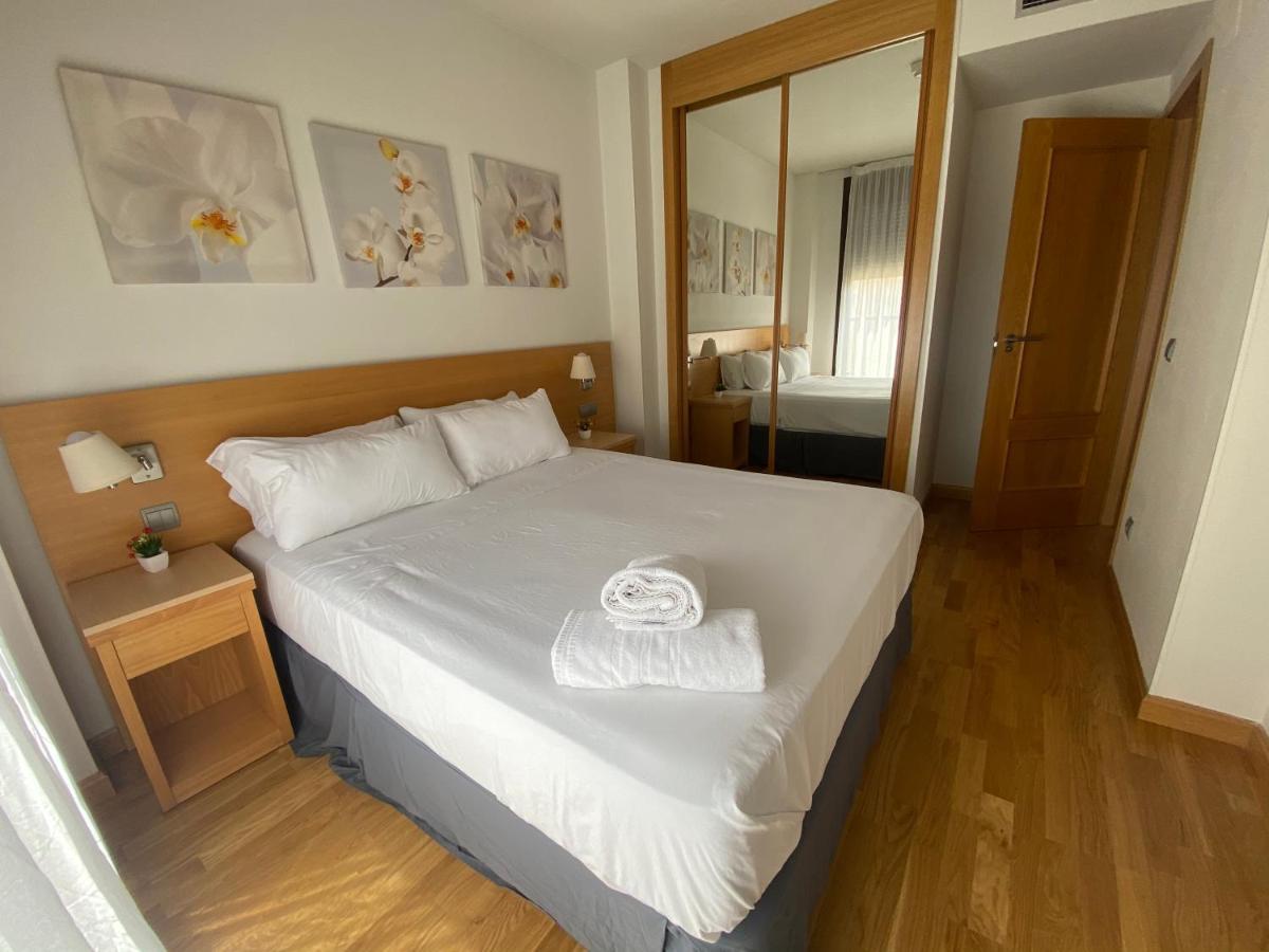 Apartment Close To Airport, Ifema มาดริด ภายนอก รูปภาพ