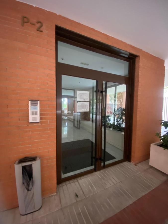 Apartment Close To Airport, Ifema มาดริด ภายนอก รูปภาพ