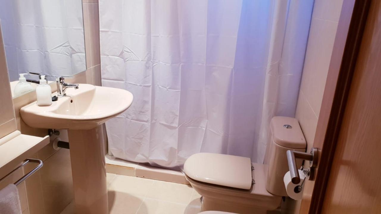 Apartment Close To Airport, Ifema มาดริด ภายนอก รูปภาพ