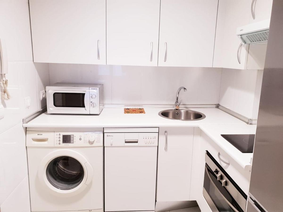 Apartment Close To Airport, Ifema มาดริด ภายนอก รูปภาพ